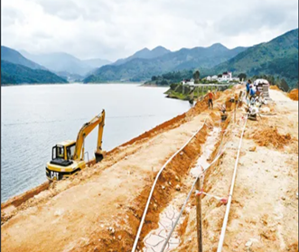 黃陂區(qū)灄水河?xùn)|風(fēng)河段綜合治理工程二標